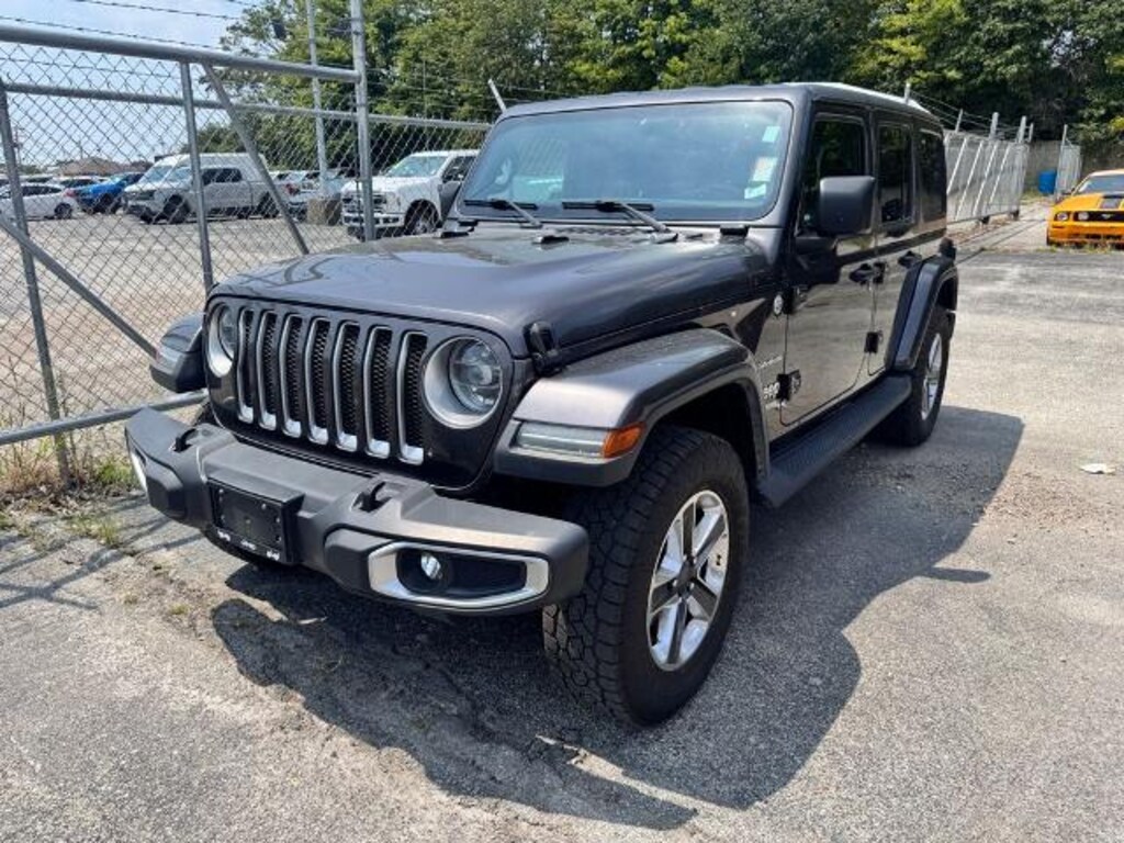 Used 2018 Jeep Wrangler Unlimited Sahara SUV