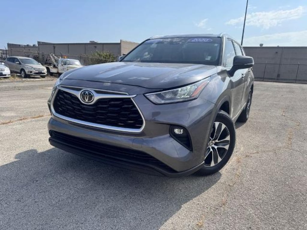 Used 2020 Toyota Highlander XLE SUV