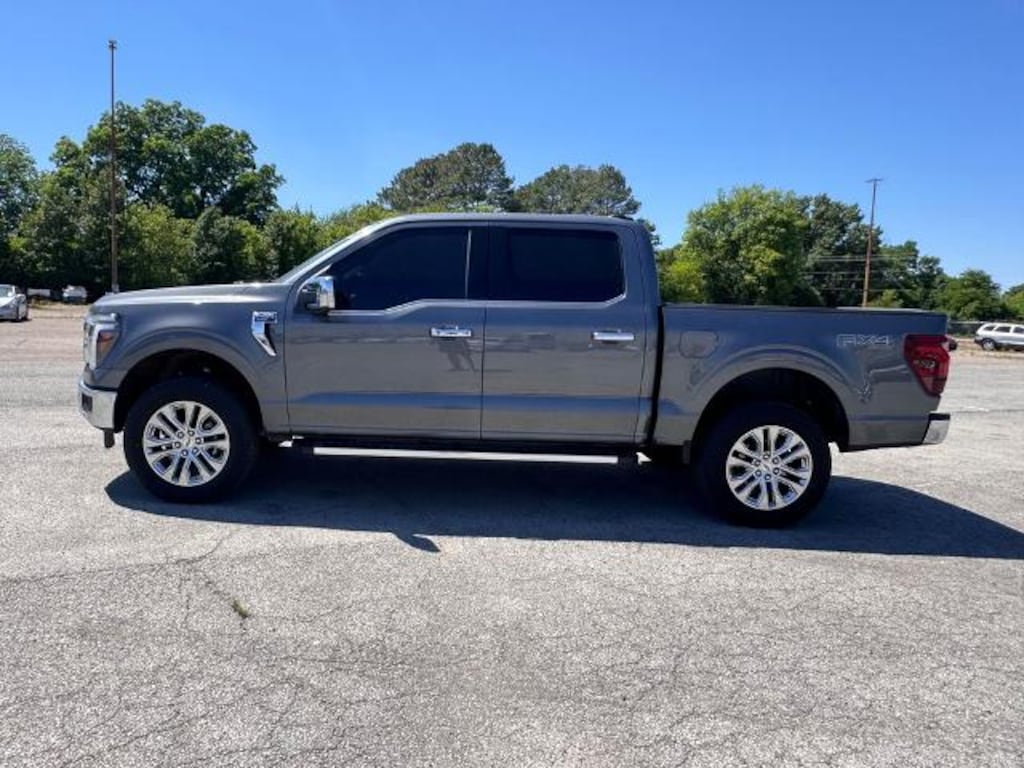 Used 2025 Ford F-150 Lariat Crew Cab Truck