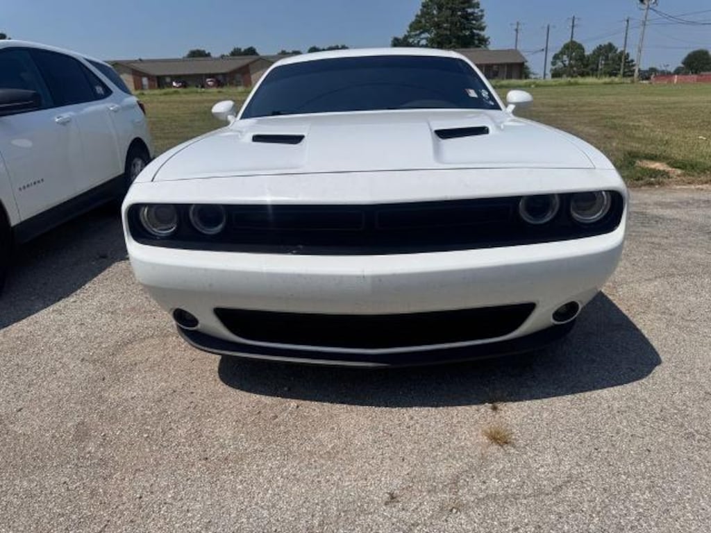 Used 2021 Dodge Challenger SXT Coupe