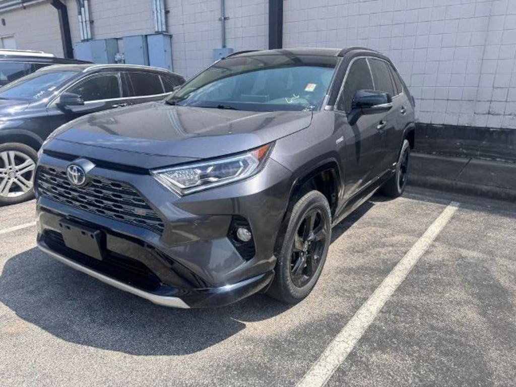 Used 2021 Toyota RAV4 Hybrid XSE SUV