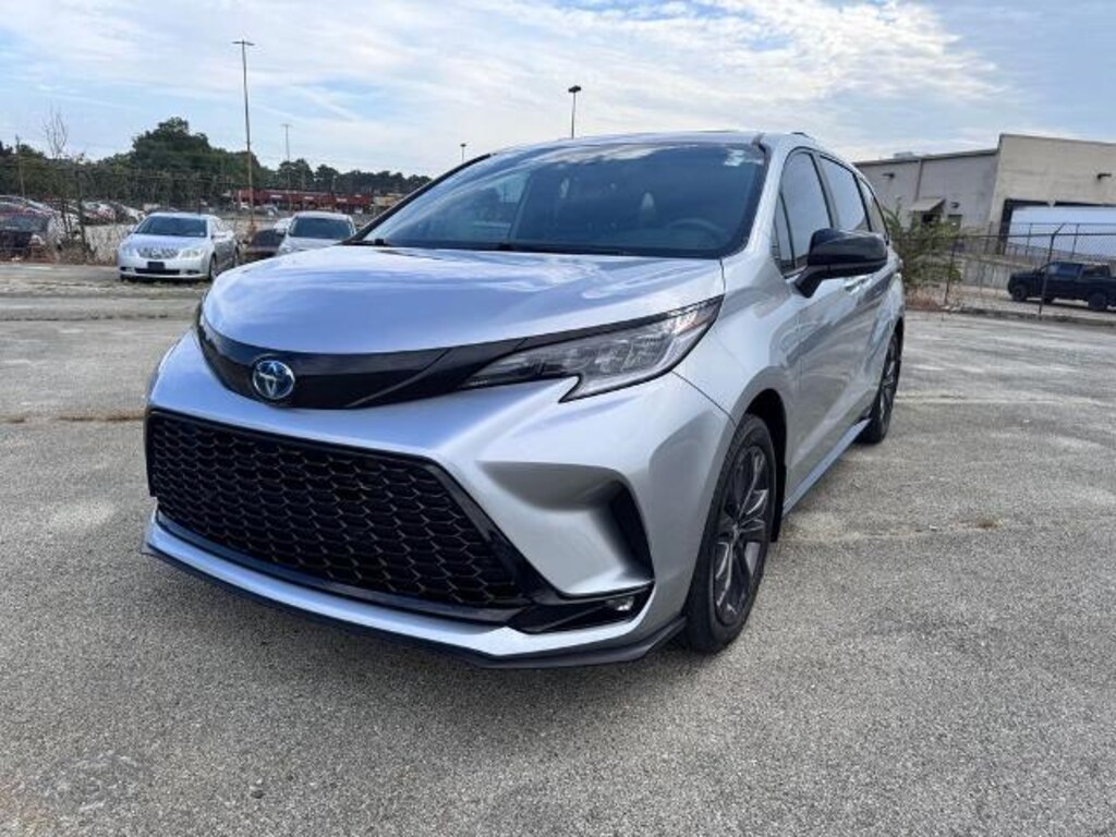 Used 2025 Toyota Sienna XSE 7 Passenger Passenger Van