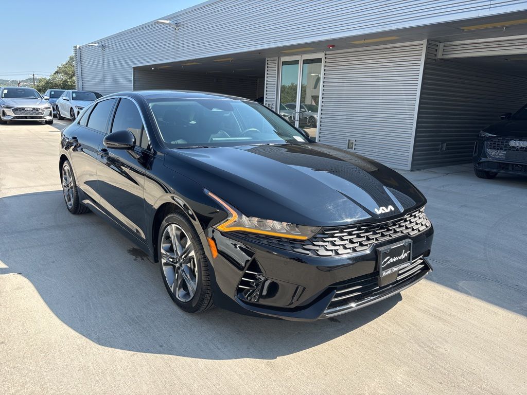 2024 Kia K5 EX photo 3
