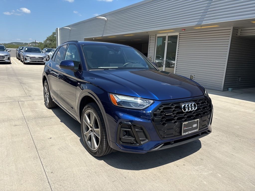 Certified 2025 Audi Q5 45 S Line Premium Convenience Plus quattro SUV