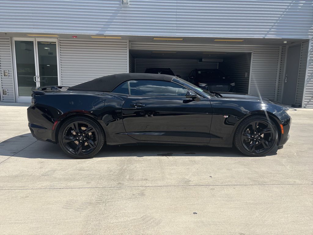2023 Chevrolet Camaro 1LT Sport photo 4