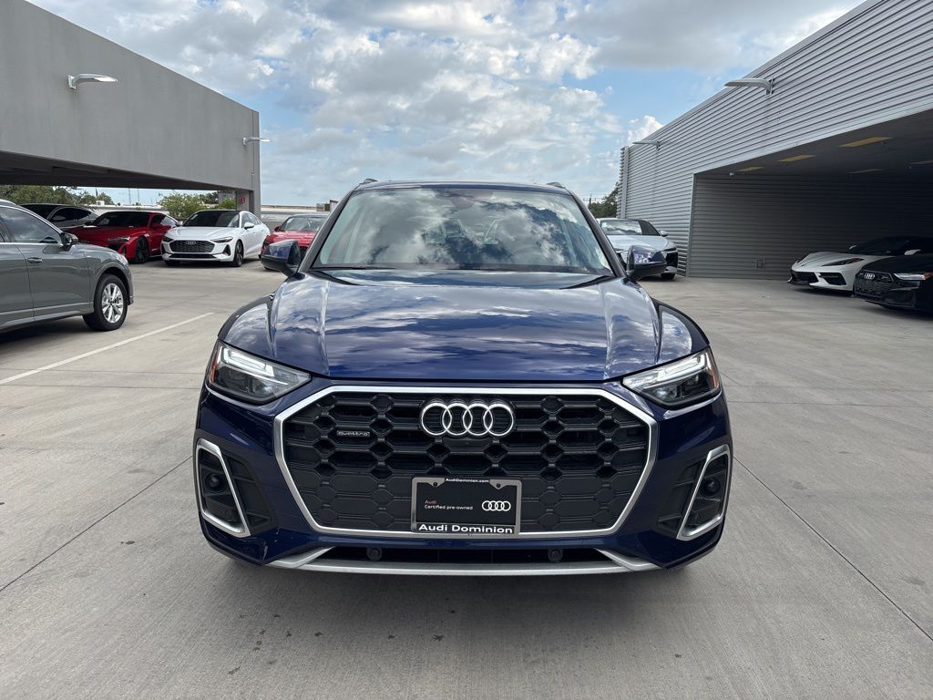 2025 Audi Q5 45 S line Premium Plus photo 2