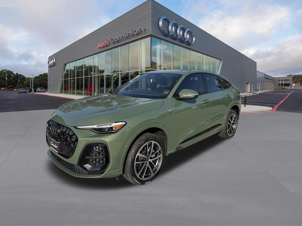 District Green Metallic 2026 Audi Q5 Sportback Sedan All-Wheel Drive 7-Speed Automatic