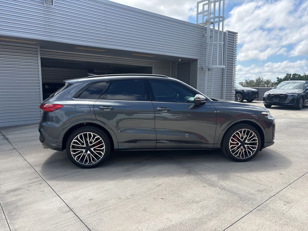 New 2026 Audi SQ5 Prestige SUV