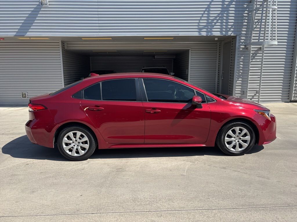 Used 2022 Toyota Corolla LE Sedan