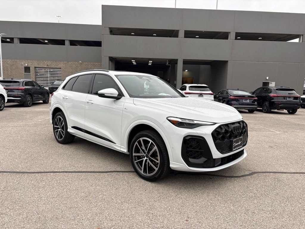 New 2026 Audi Q5 2.0T Premium Plus SUV