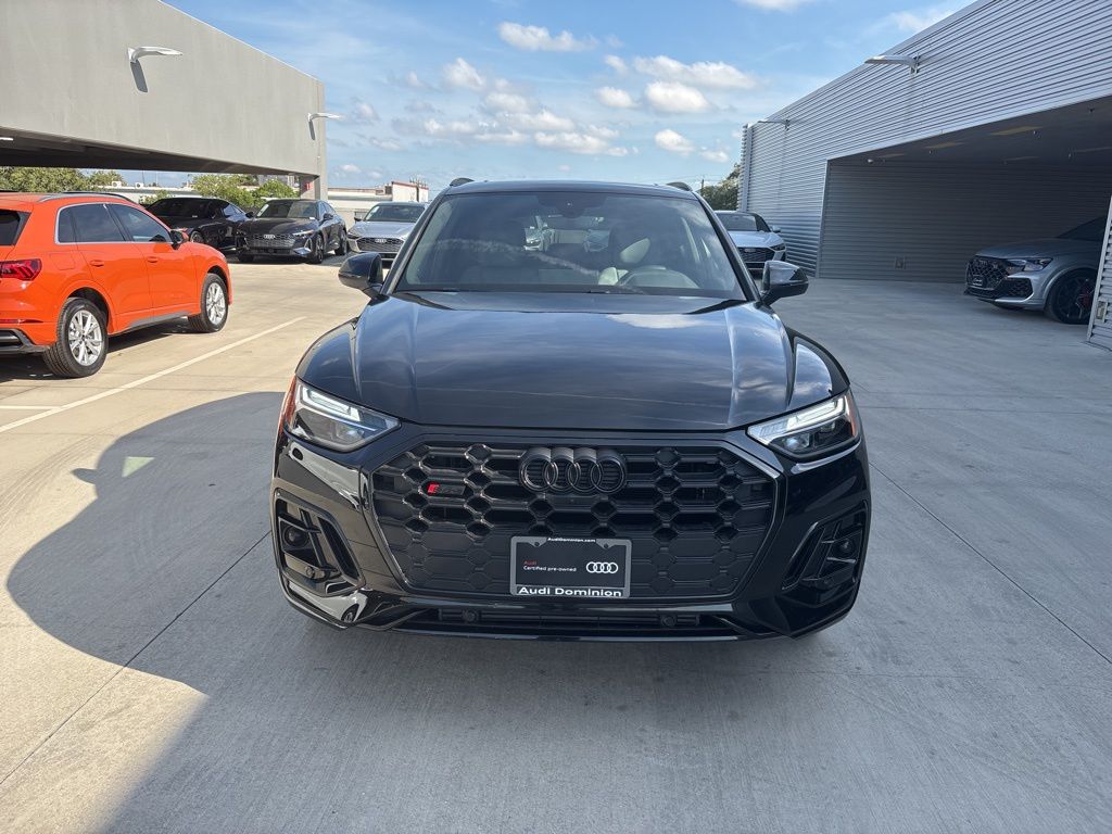 2025 Audi SQ5 Premium Plus photo 2