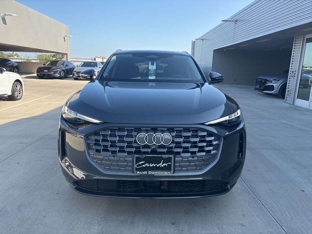 2025 Audi Q5 2.0T Premium Plus photo 2