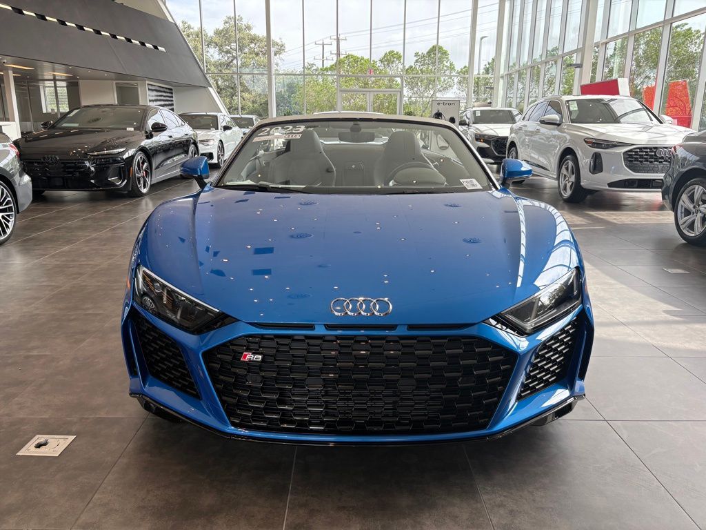 2023 Audi R8 V10 Performance Spyder photo 2