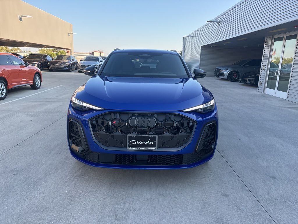 2025 Audi SQ5 Premium Plus photo 2