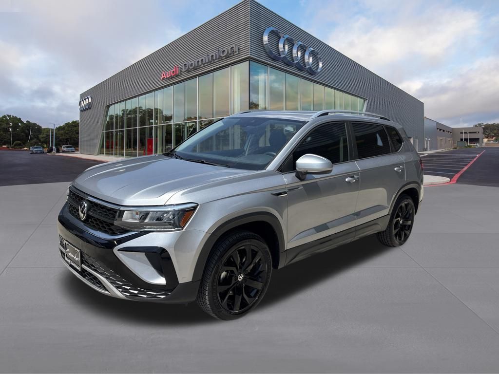  2022 Volkswagen Taos SE FWD   