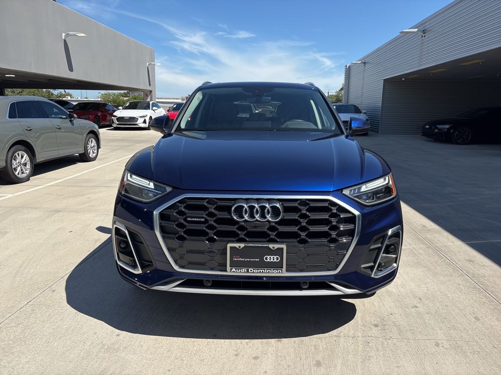 2025 Audi Q5 45 S line Premium Plus photo 2