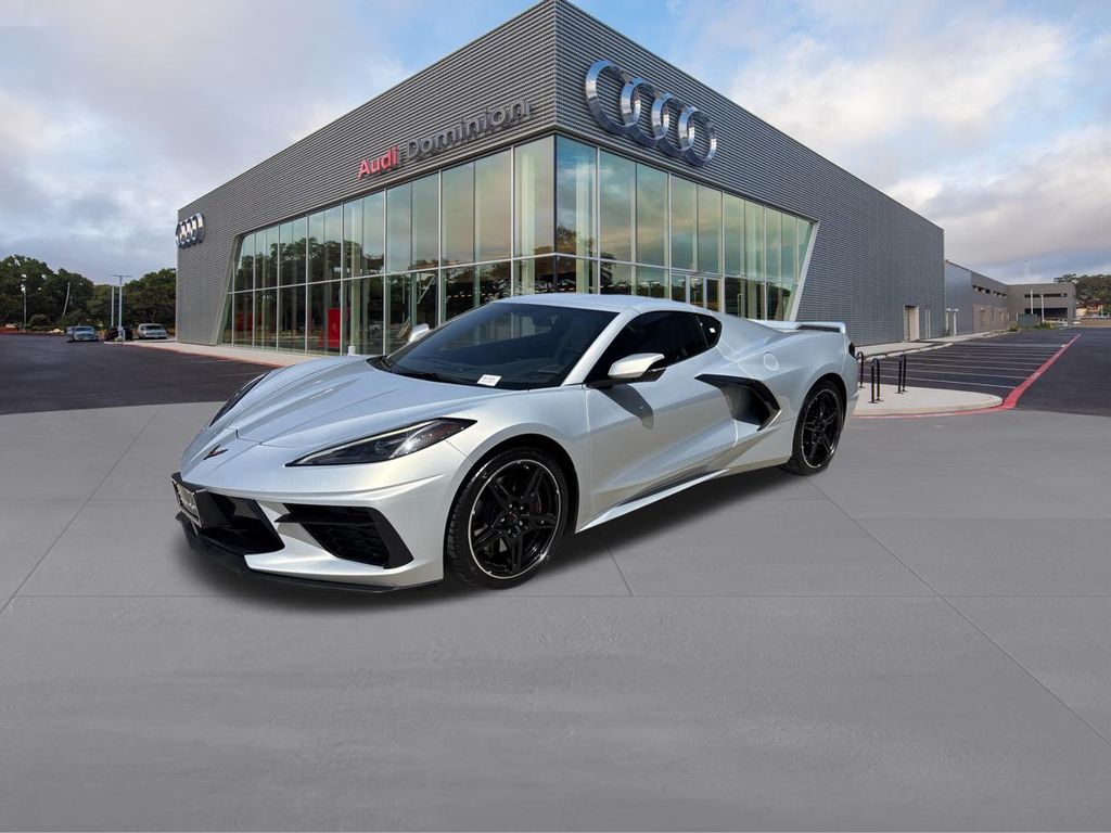 Silver Flare Metallic 2022 Chevrolet Corvette Coupe Rear-Wheel Drive 8-Speed Dual Clutch