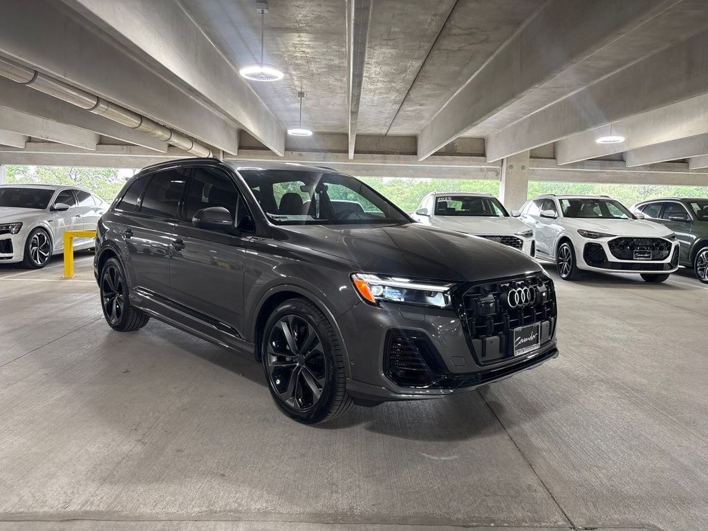 New 2026 Audi Q7 55 Premium Plus SUV