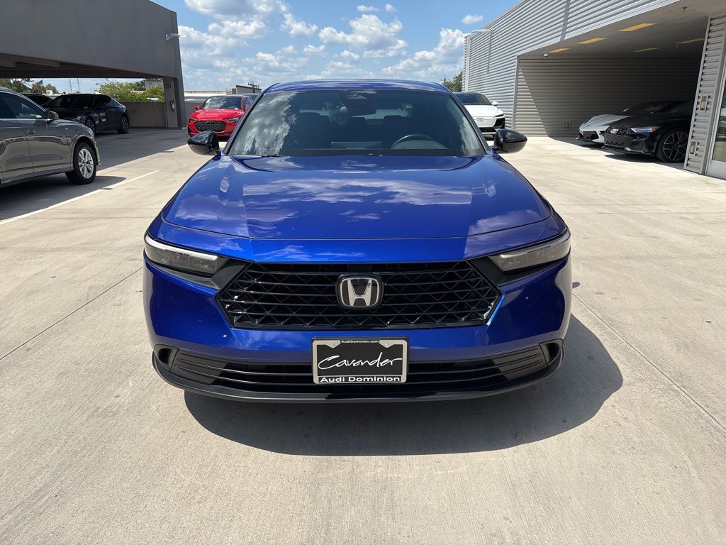 2024 Honda Accord Hybrid Sport photo 2