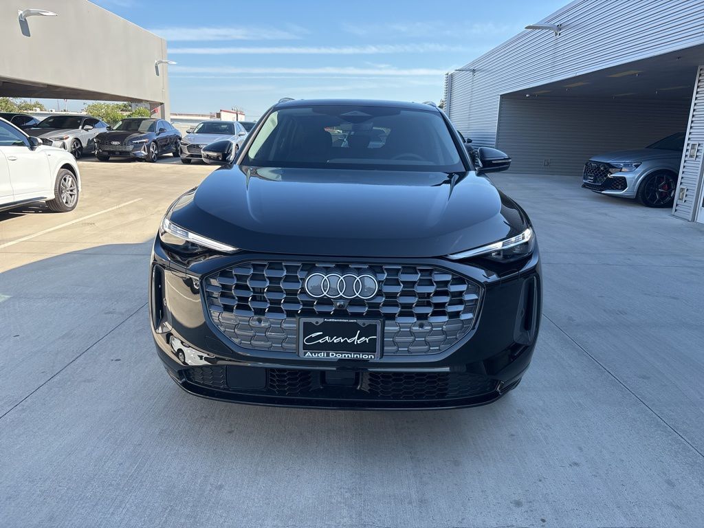2025 Audi Q5 2.0T Premium Plus photo 2