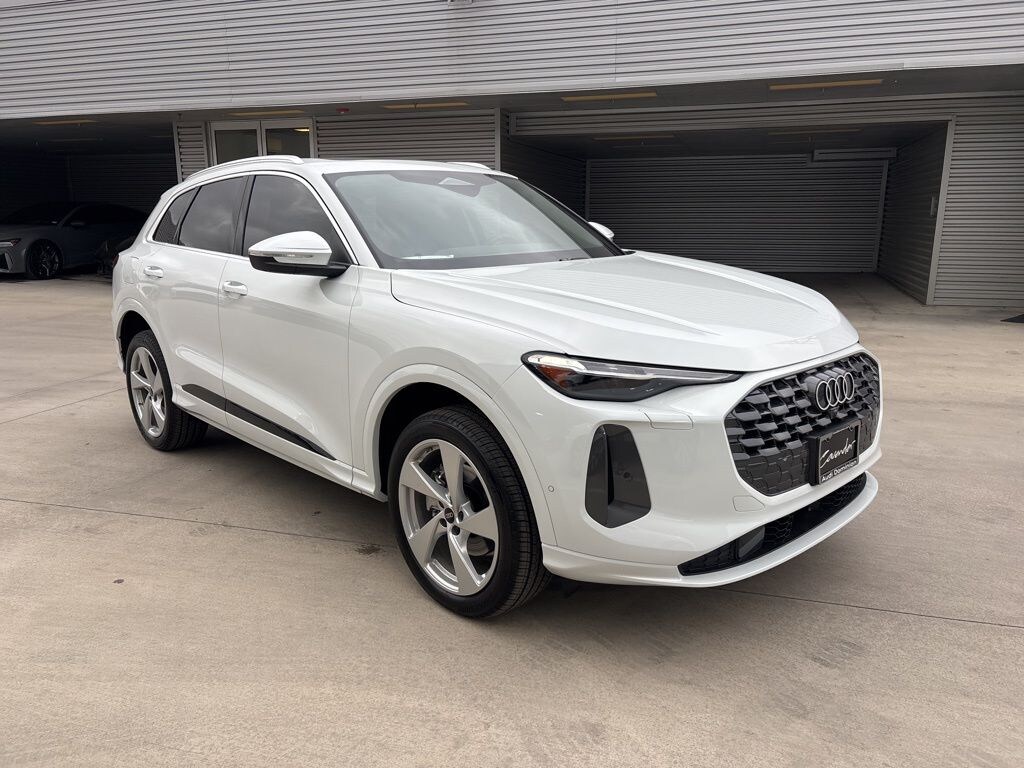 New 2025 Audi Q5 2.0T Premium Plus SUV