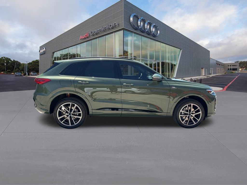 2026 Audi Q5 Premium Plus quattro's photo