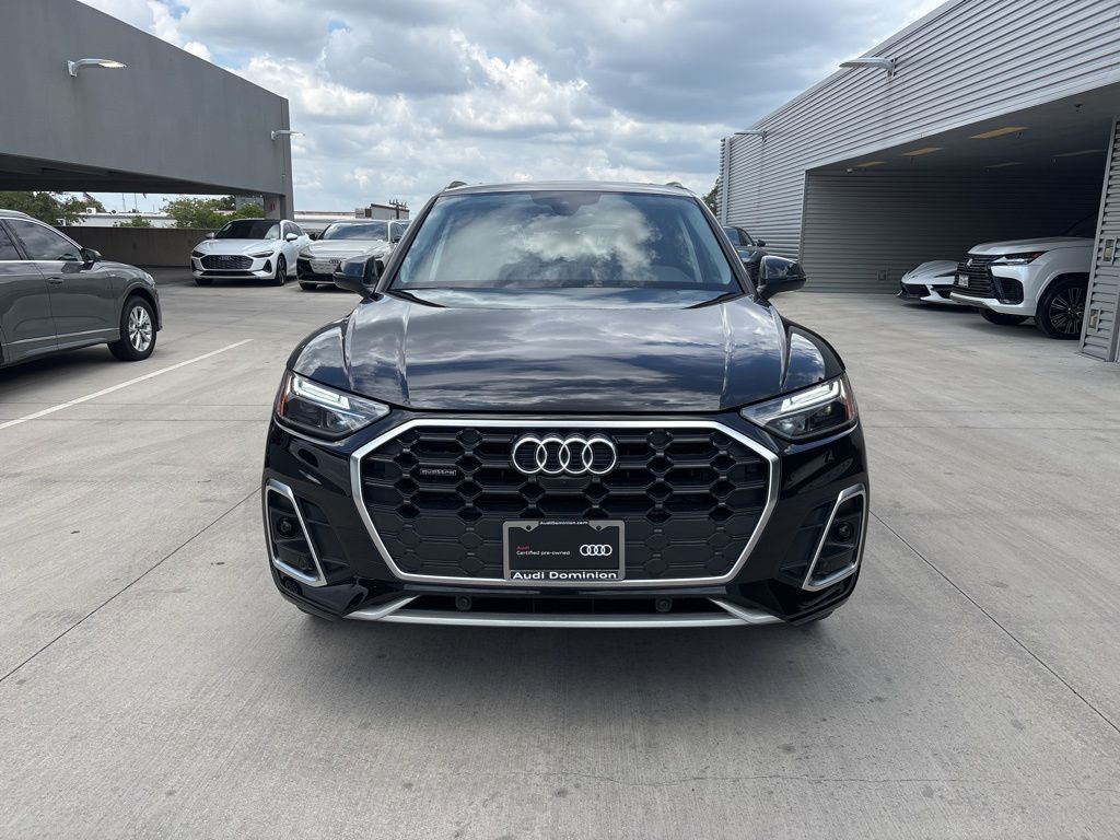 2025 Audi Q5 45 S line Premium Plus photo 2