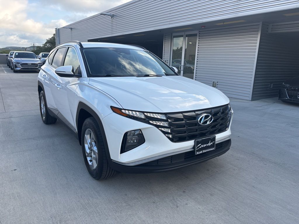 2023 Hyundai Tucson SEL photo 3