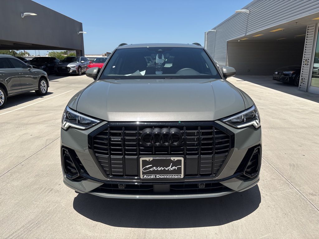 2025 Audi Q3 45 TFSI S line Premium photo 2