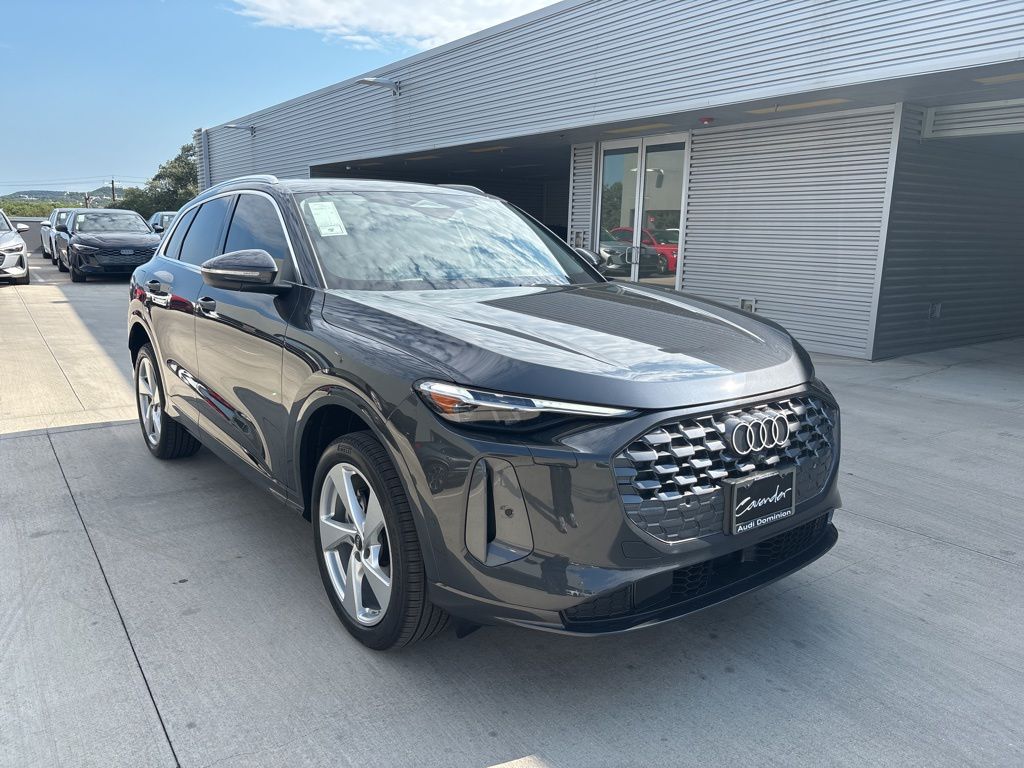 2025 Audi Q5 2.0T Premium Plus photo 3