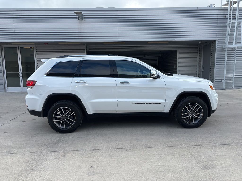 2022 Jeep Cherokee Limited photo 2