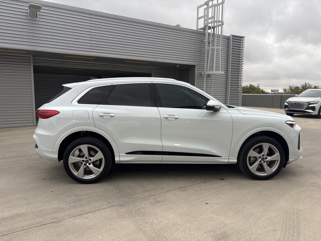 New 2025 Audi Q5 2.0T Premium Plus SUV
