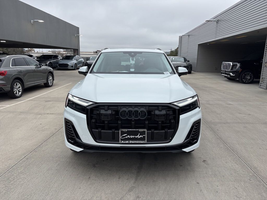 New 2026 Audi Q7 45 Premium Plus SUV