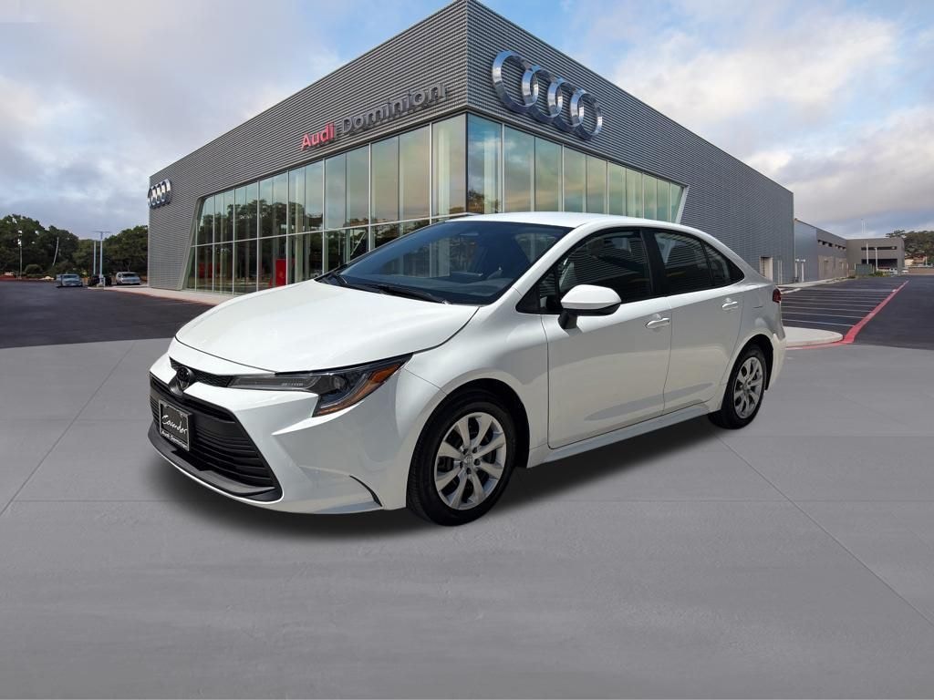 Used 2025 Toyota Corolla LE Sedan