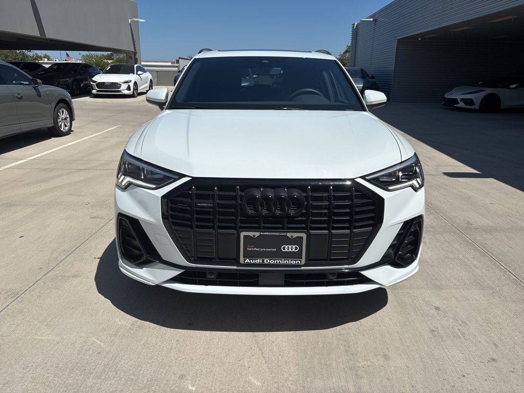 2025 Audi Q3 Premium S line photo 2
