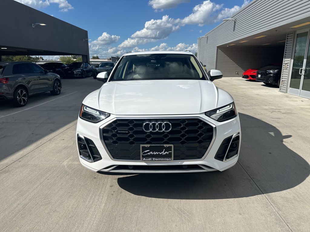 Used 2022 Audi Q5 Premium with VIN WA1GAAFYXN2017120 for sale in San Antonio, TX