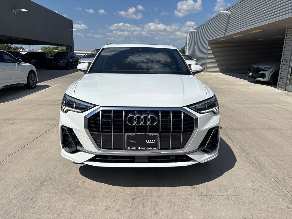 2025 Audi Q3 45 TFSI S line Premium photo 2