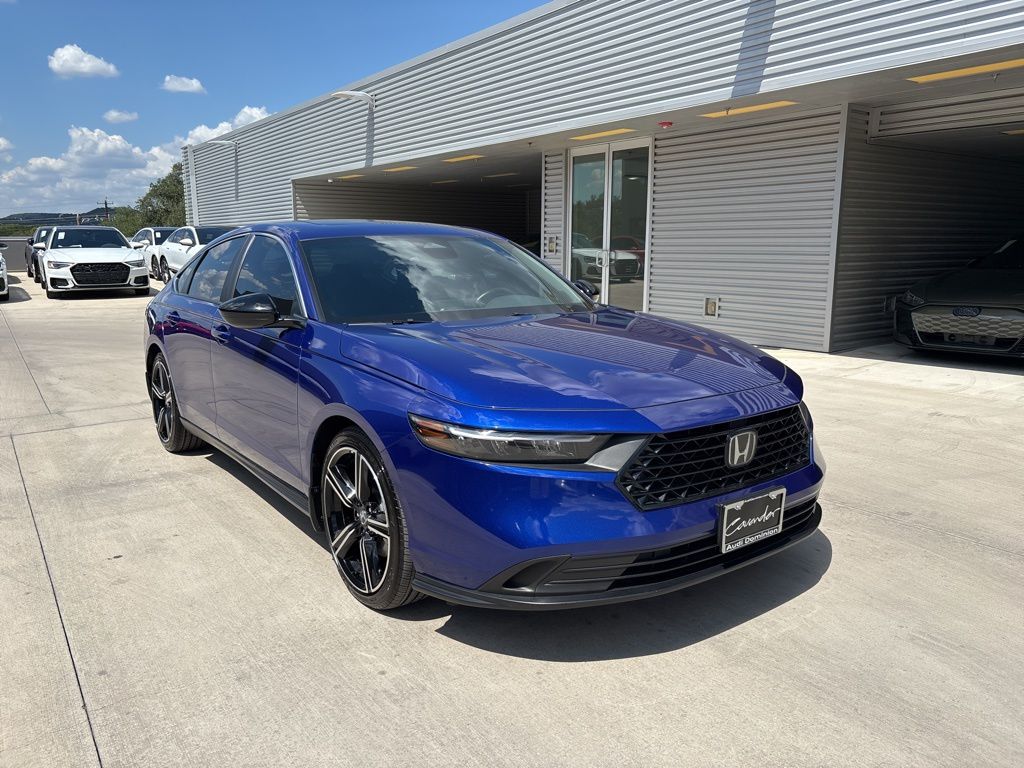 2024 Honda Accord Hybrid Sport photo 3