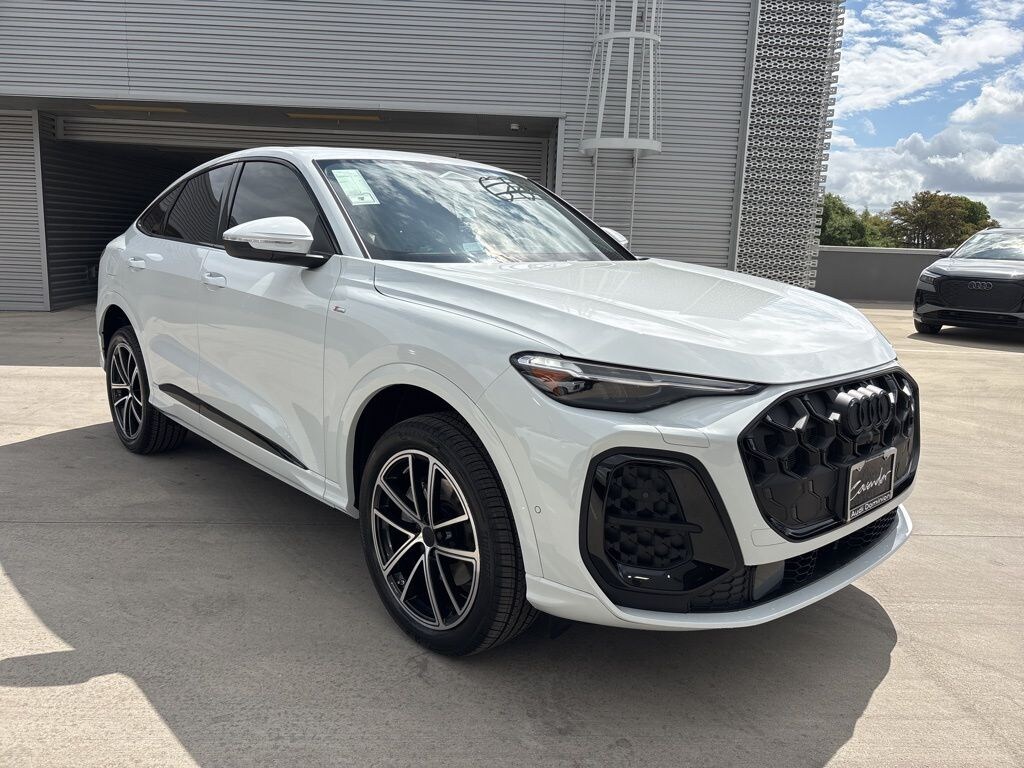 New 2026 Audi Q5 2.0T Premium Plus SUV