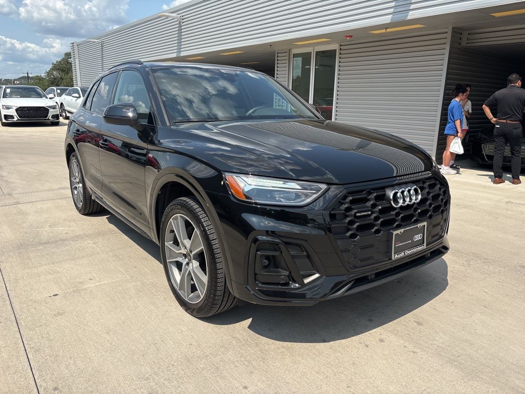 Certified 2025 Audi Q5 45 S Line Premium Convenience Plus quattro SUV