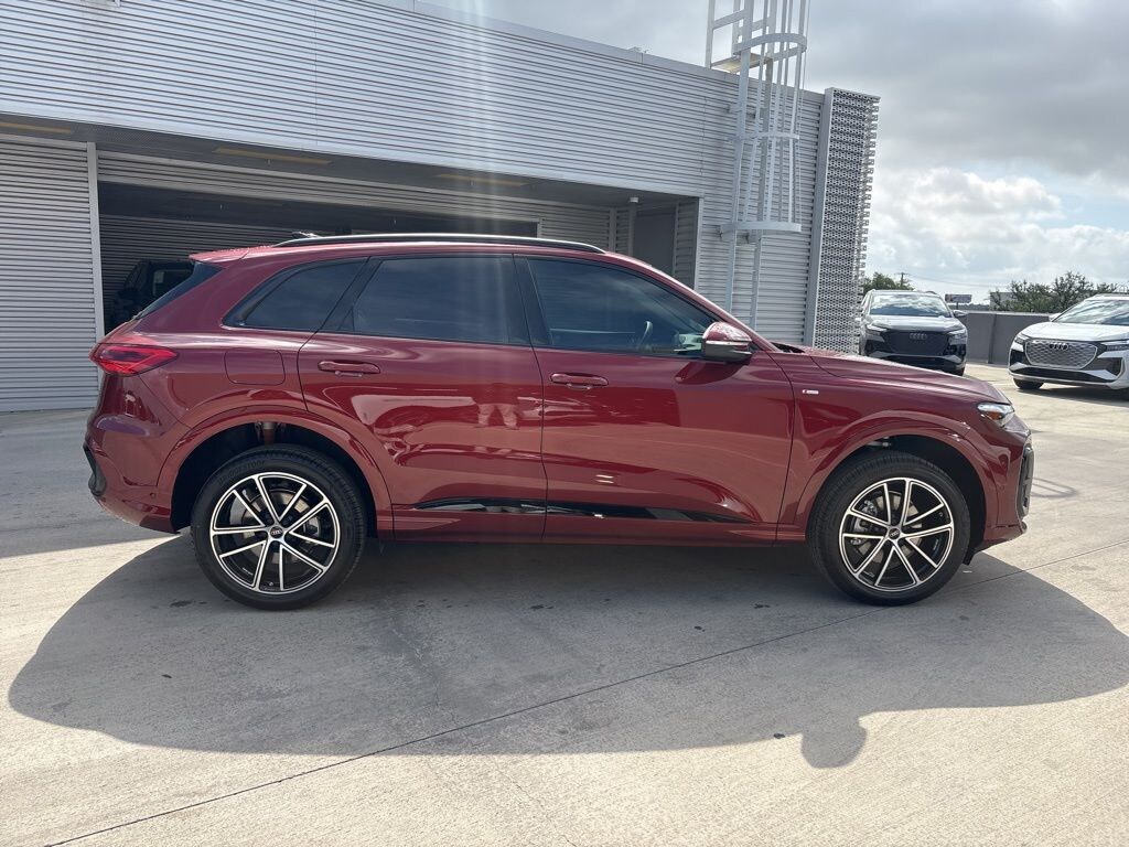 New 2026 Audi Q5 2.0T Premium Plus SUV