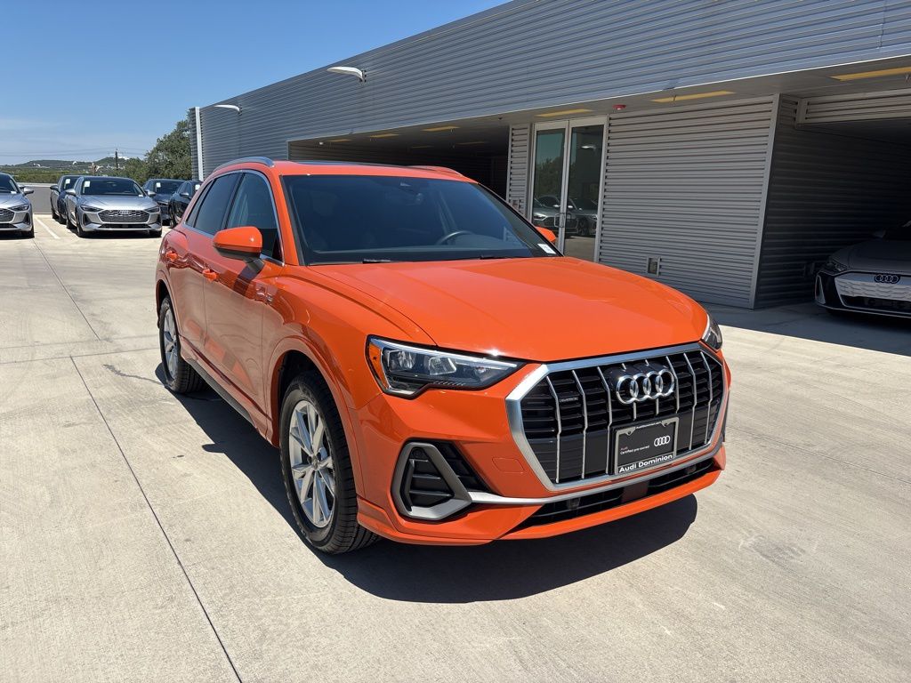 2022 Audi Q3 Premium S line photo 3