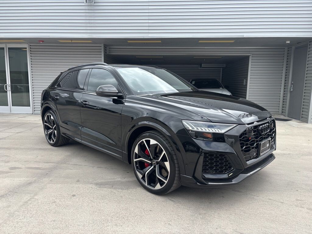 Certified 2024 Audi RS Q8 4.0T SUV