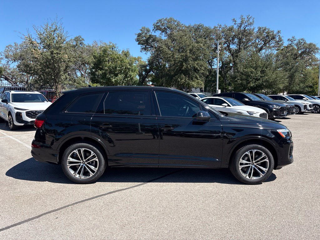 New 2026 Audi Q7 45 Premium Plus SUV