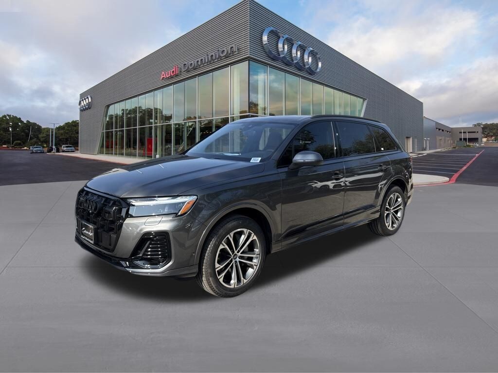 New 2026 Audi Q7 45 Premium Plus SUV