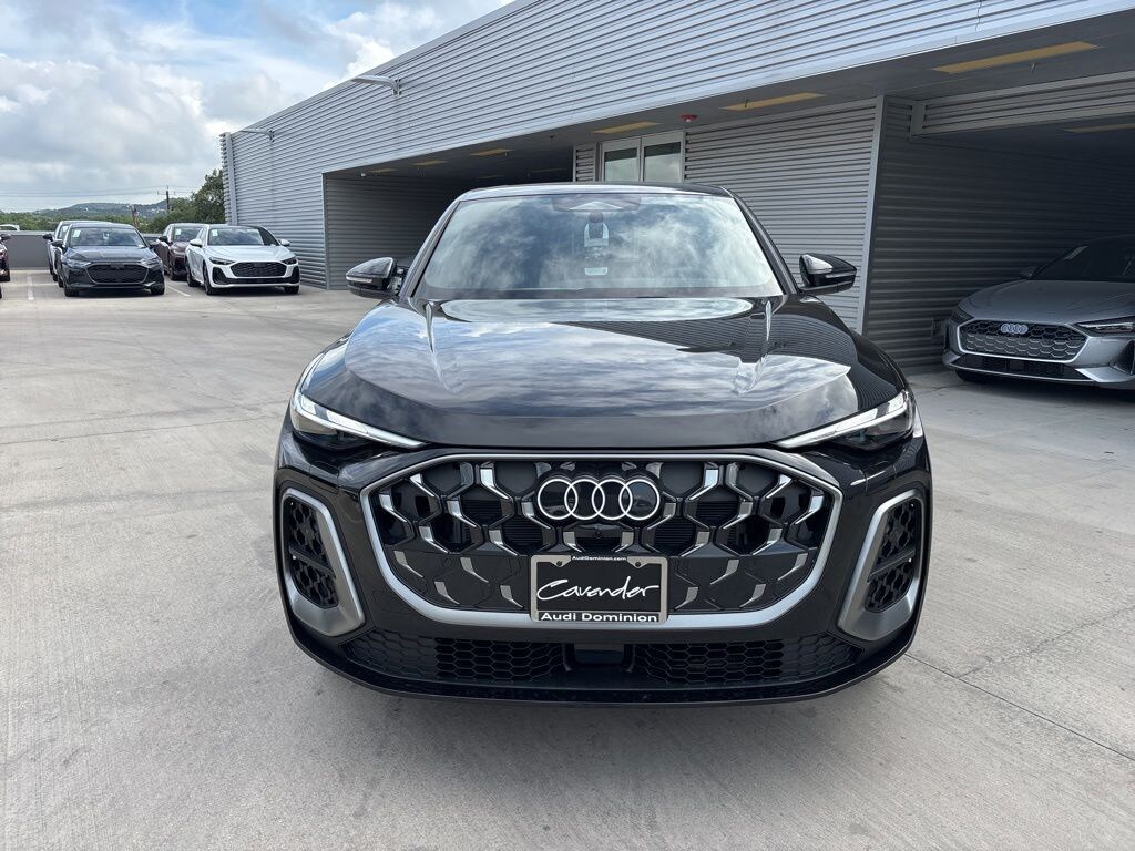 New 2026 Audi Q5 Premium SUV