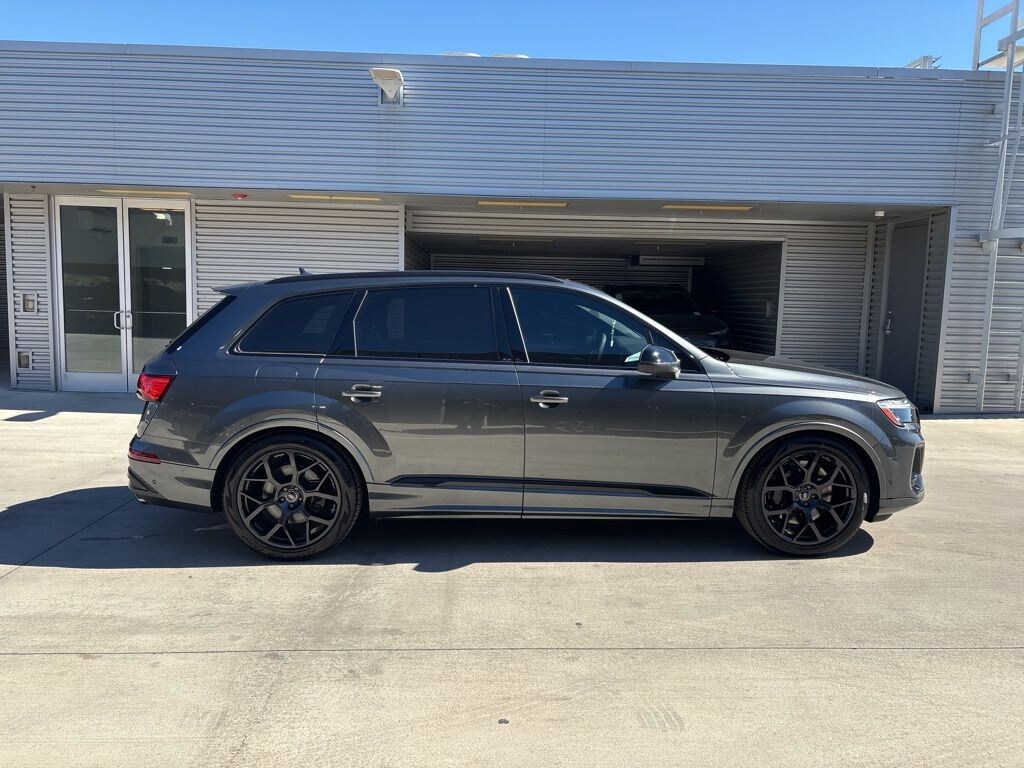 New 2026 Audi SQ7 Premium Plus SUV