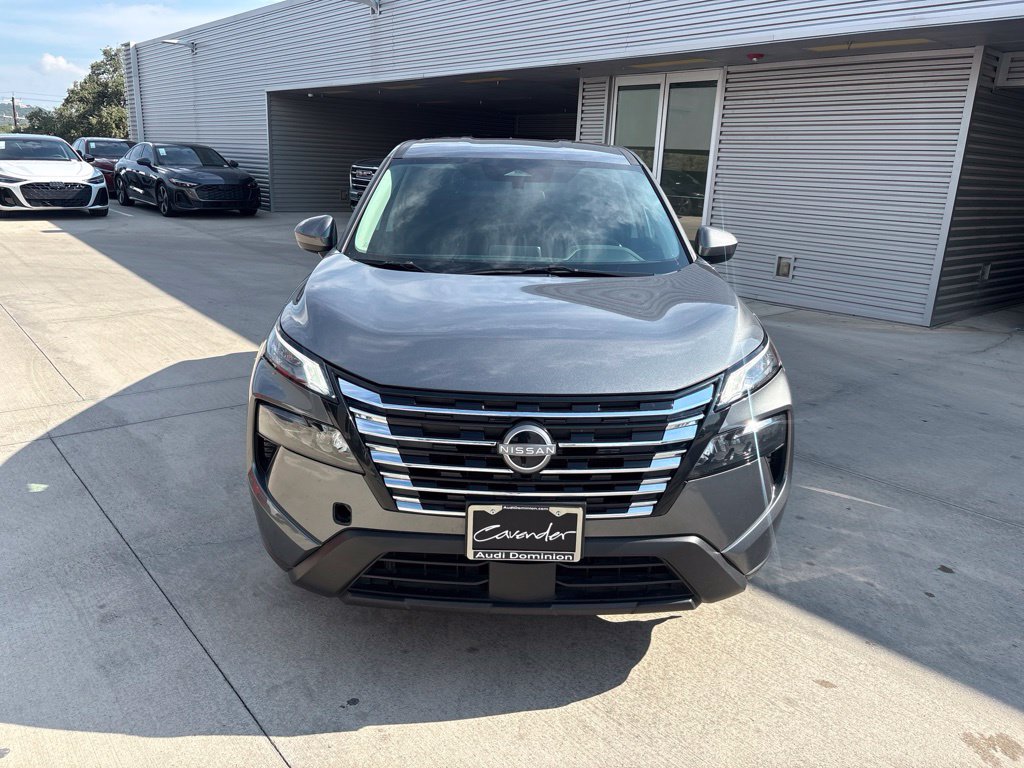 Used 2025 Nissan Rogue SV SUV