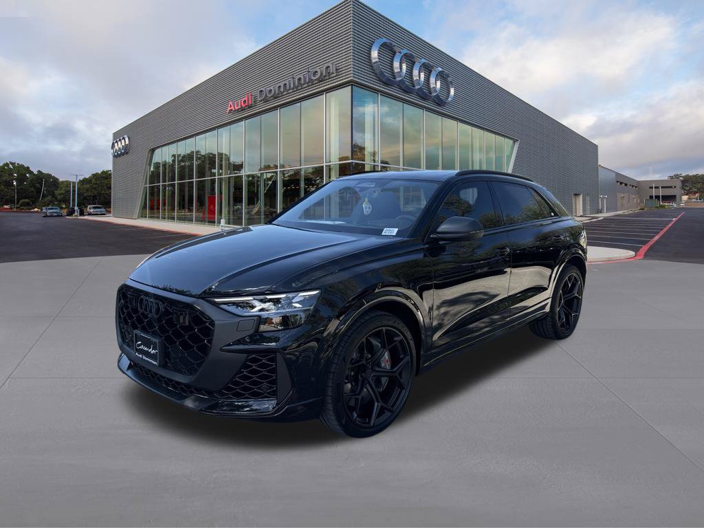  Audi RS Q8 Performance