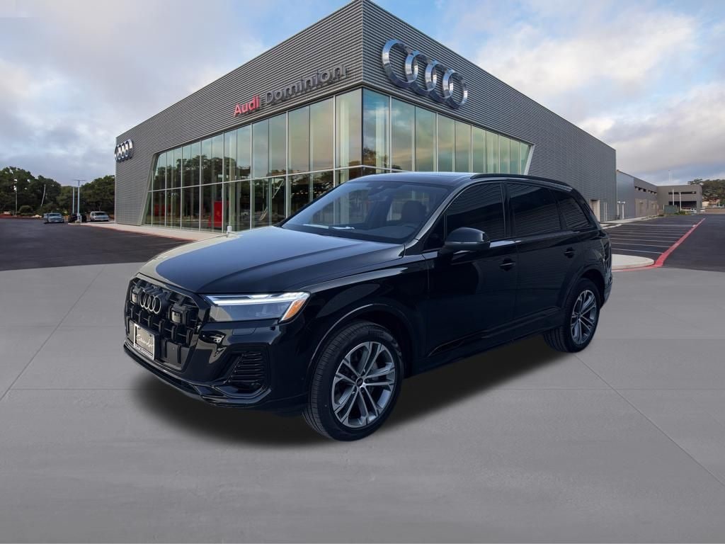 New 2026 Audi Q7 45 Premium SUV